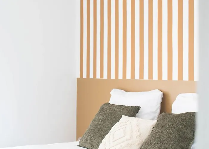 Le Bourbon - T2 Renove A 200m De La * لابينيه