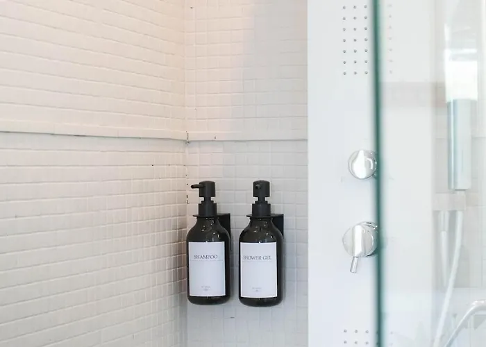 Le Bourbon - T2 Renove A 200m De La شقة لابينيه