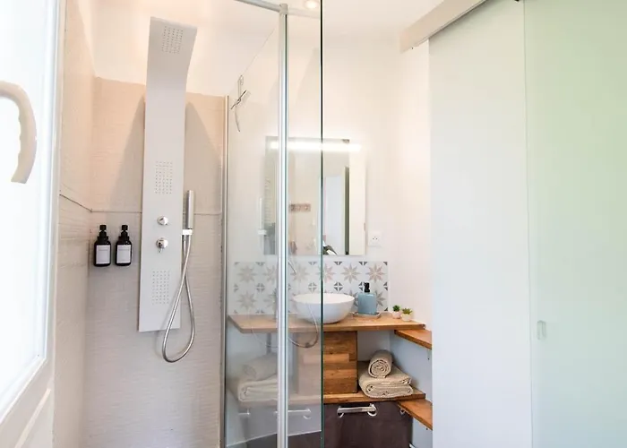 Le Bourbon - T2 Renove A 200m De La Labenne