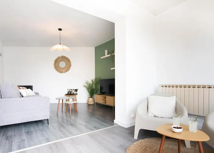 Lägenhet Le Bourbon - T2 Renove A 200m De La